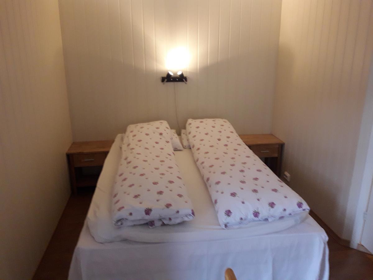 Ridderkroa Tresfjord Motel Bagian luar foto